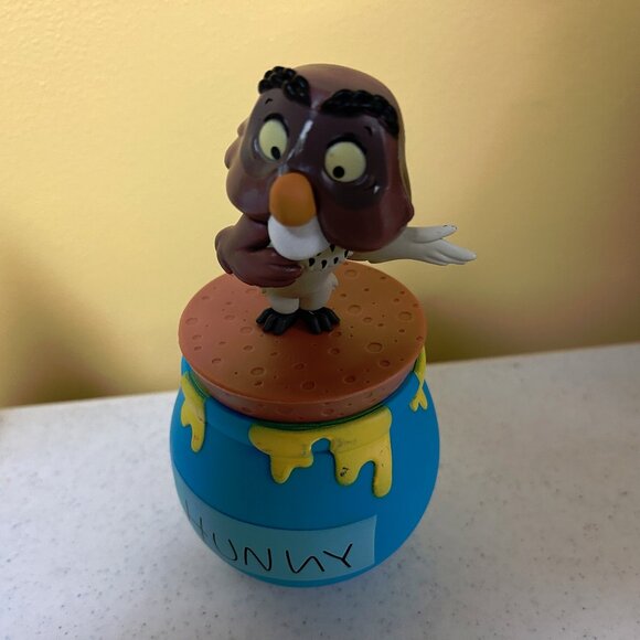 Disney Winnie the Pooh Blind Box Mystery Figure Hunnypot - Picture 3 of 4